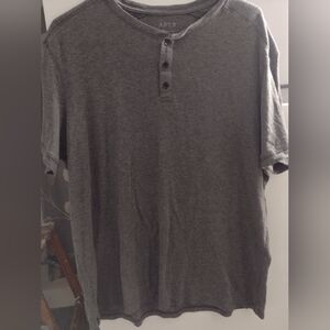 Apt. 9 Gray Short Sleeve Tee Versatile Comfort Size XXL..